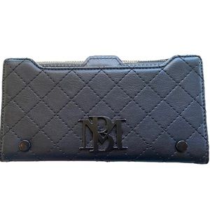 Badgley Mischka black wallet used
